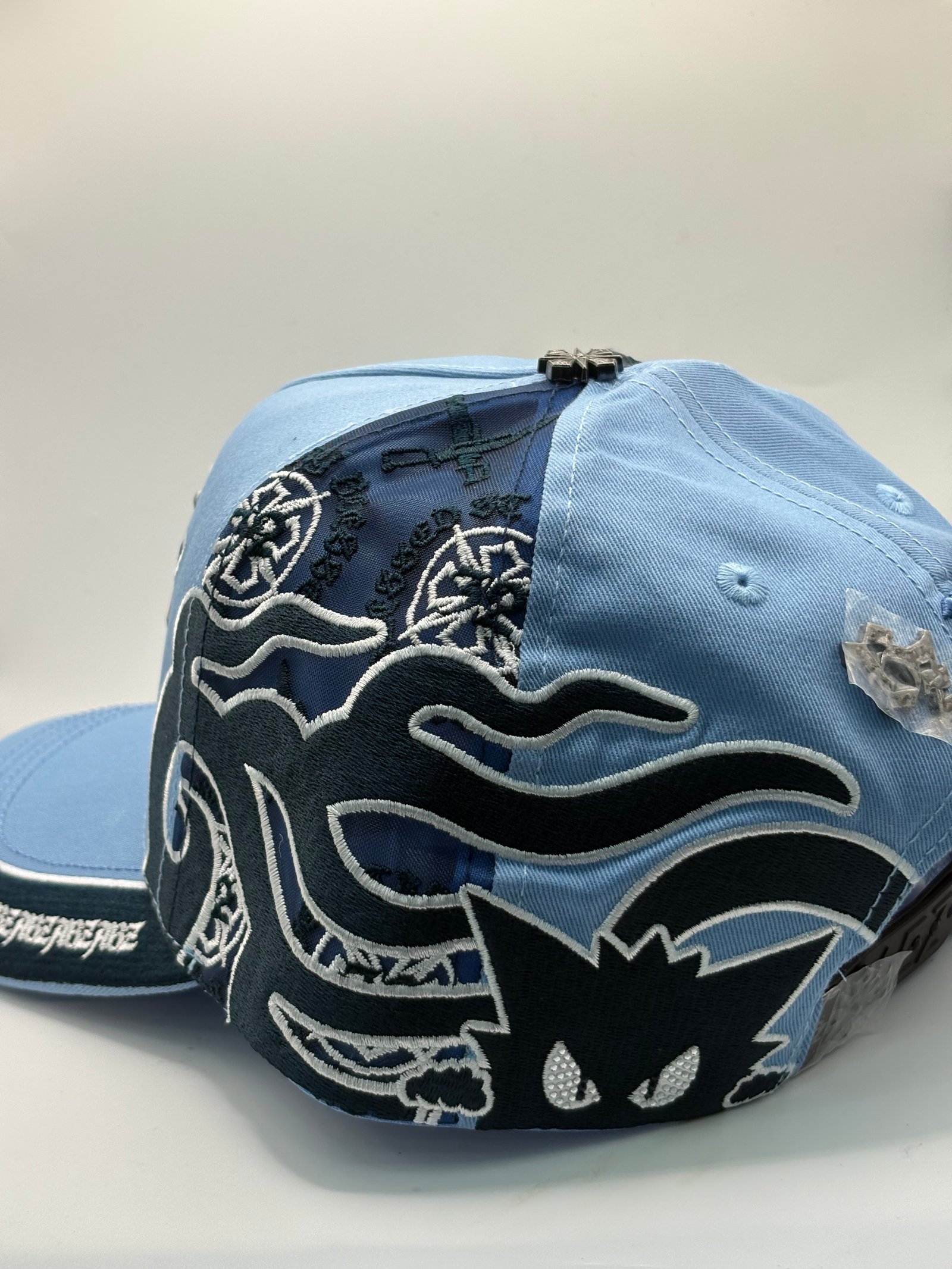 Báez x Maestro Shifu AstroGengar 3.0 - foto 3