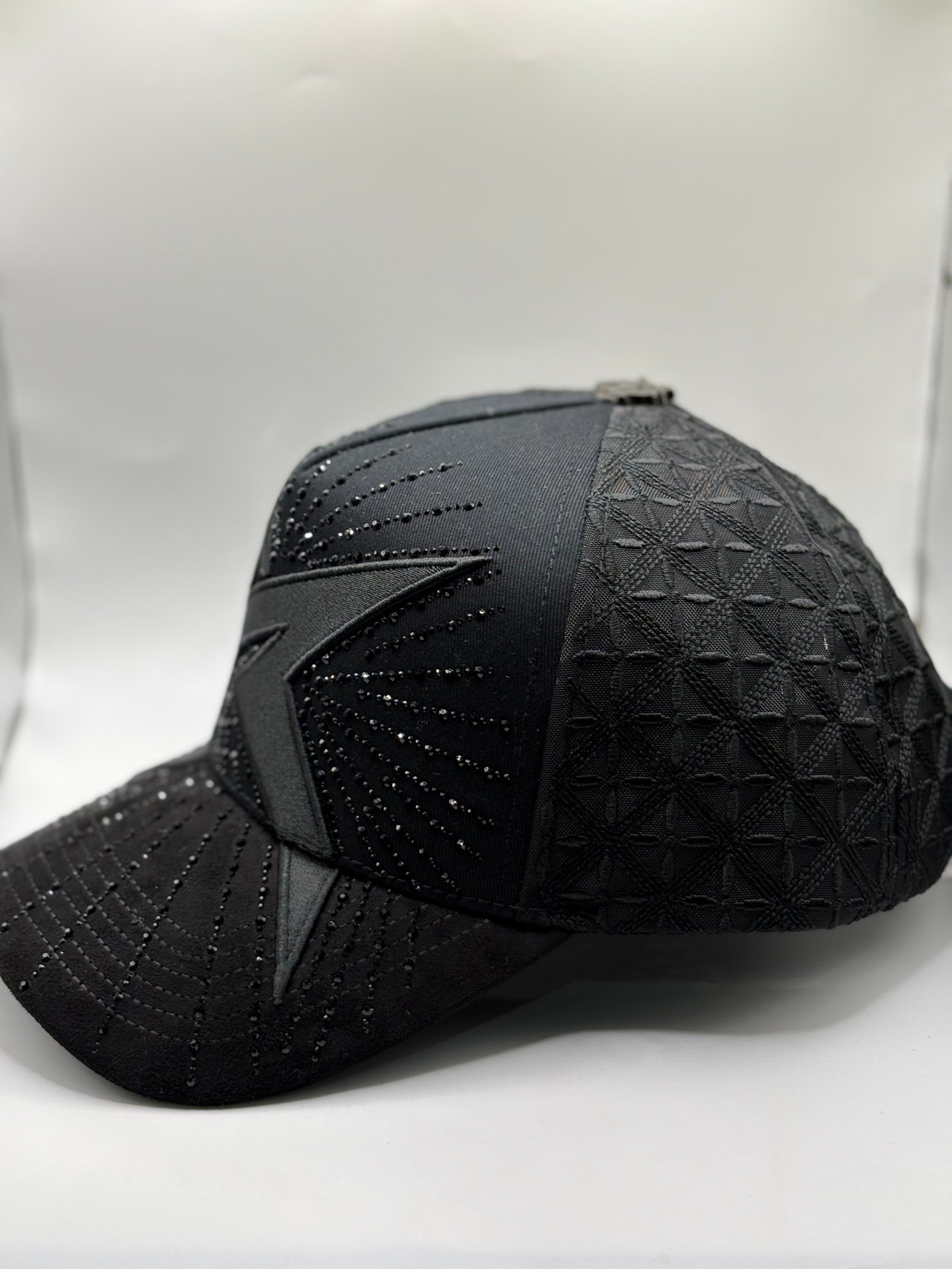 Rebel Black Star - foto 3